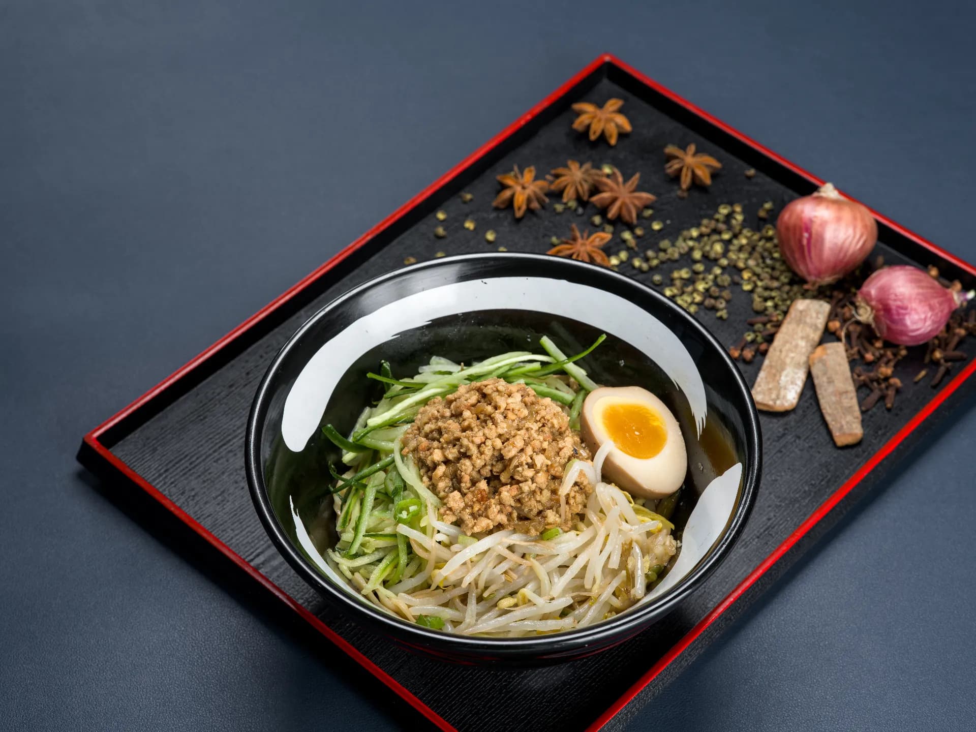 肉燥乾拌麵